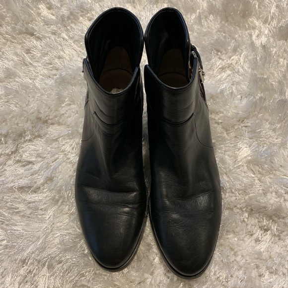 Michael Kors leather booties - Picture 4 of 8